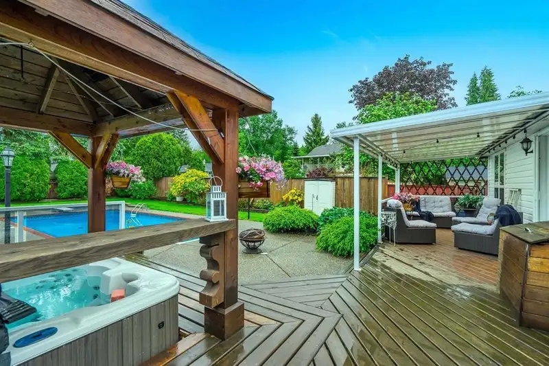 24985 DEWDNEY TRUNK ROAD - photo 3 of 39