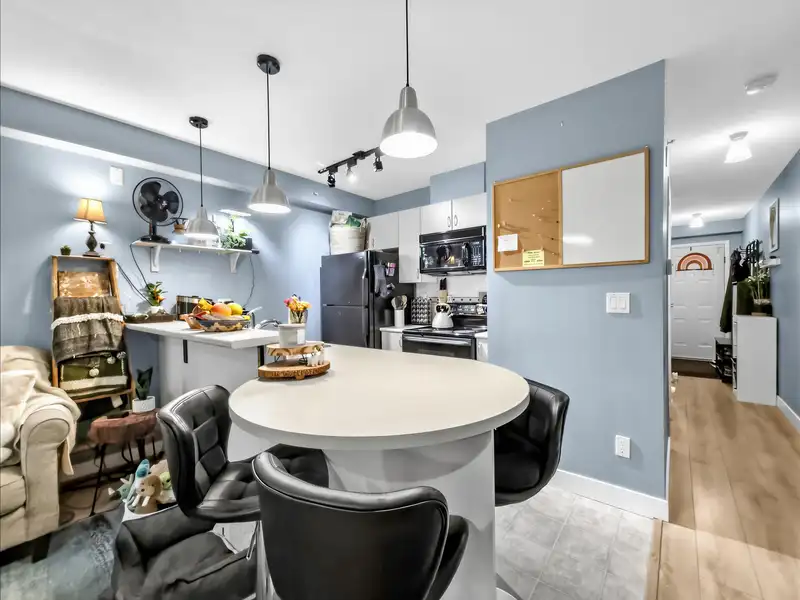 514 528 ROCHESTER AVENUE - photo 2 of 29