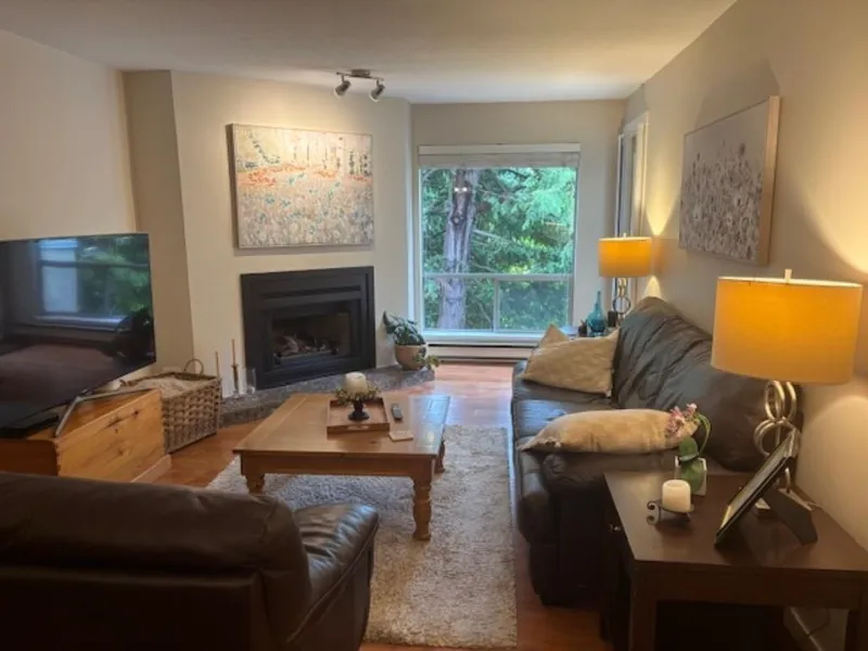 327 1441 GARDEN PLACE - photo 2 of 15