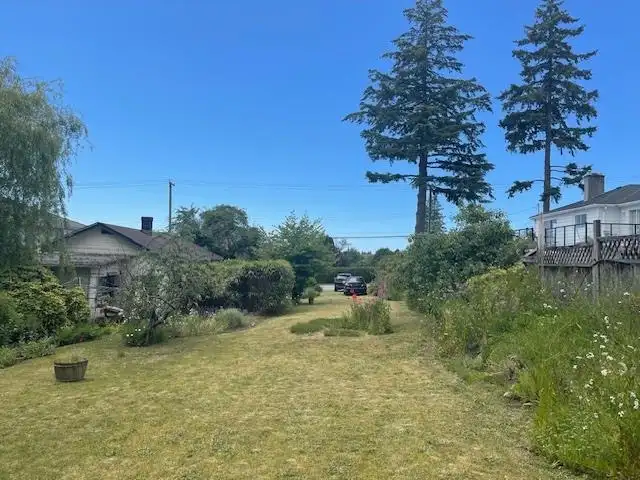 7308 PATTERSON AVENUE - photo 4 of 10
