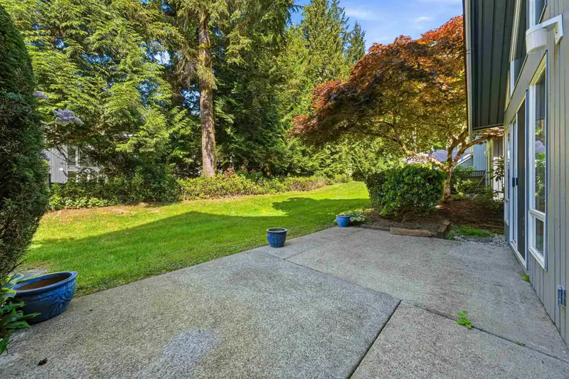 5 1925 INDIAN RIVER CRESCENT - photo 4 of 26