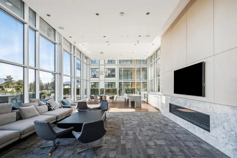 1402 7388 KINGSWAY - photo 4 of 25