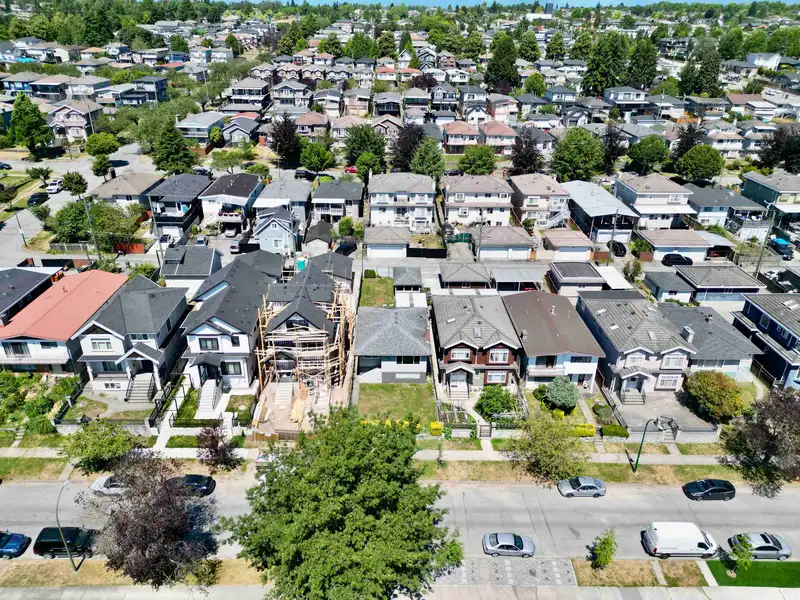 1329 E 62ND AVENUE - photo 4 of 19