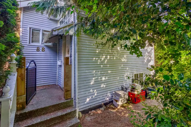 88 FELL AVENUE - photo 1 of 18