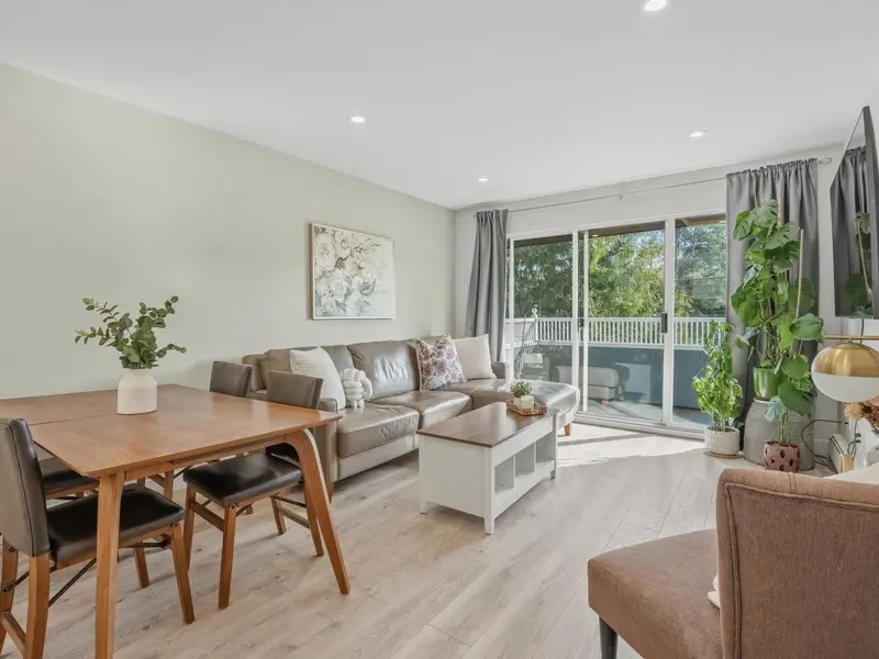 305 3875 W 4TH AVENUE - photo 4 of 25