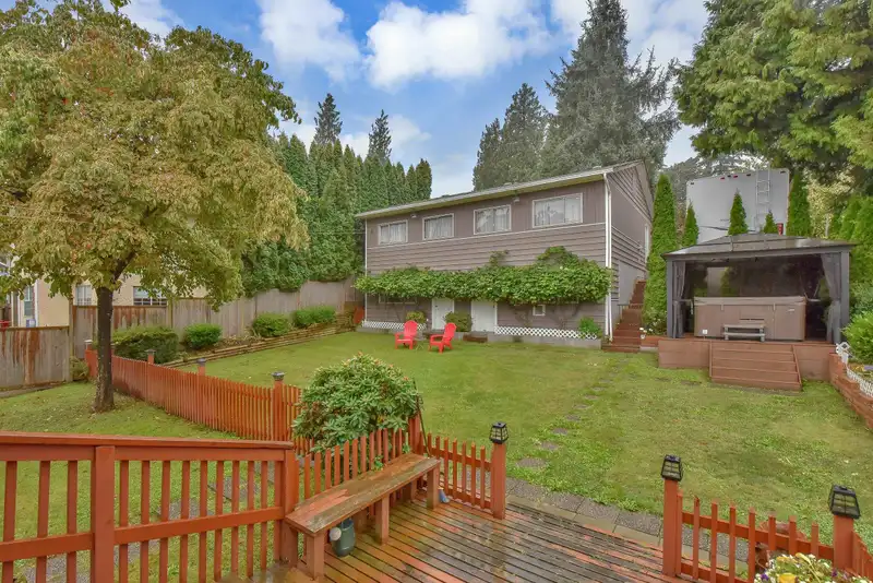 1762 PITT RIVER ROAD - photo 2 of 40