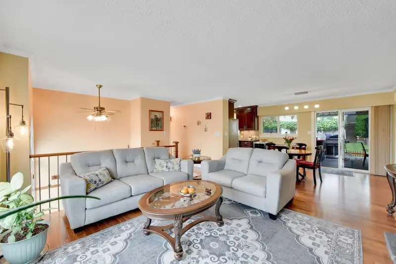 1762 PITT RIVER ROAD - photo 3 of 40