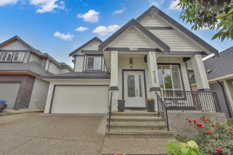6125 140 STREET - photo 2 of 40