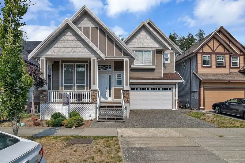 12517 58A AVENUE - photo 1 of 25