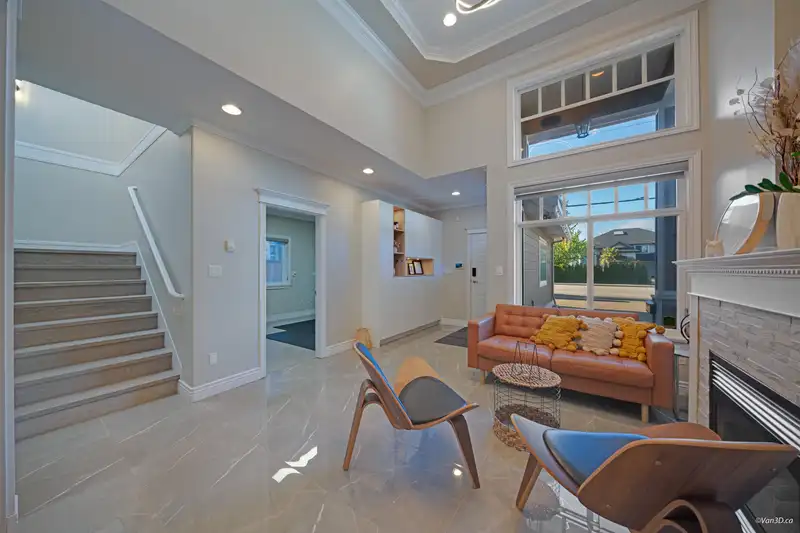 6360 WILLIAMS ROAD - photo 4 of 39