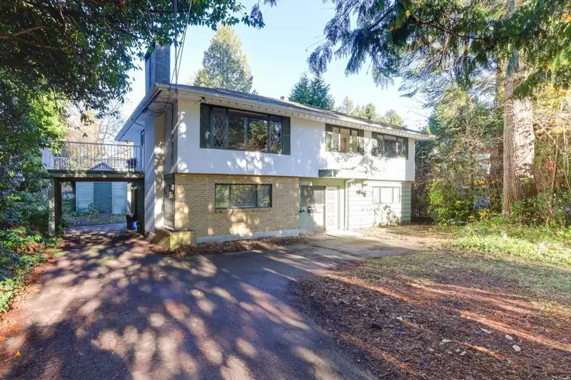1100 WILMINGTON DRIVE - photo 1 of 37