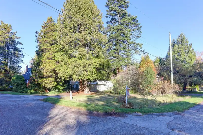1100 WILMINGTON DRIVE - photo 3 of 37