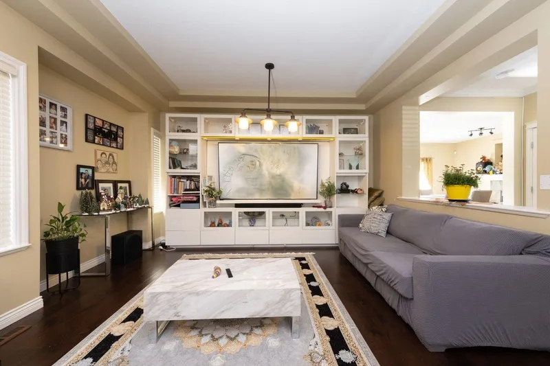 23622 111A AVENUE - photo 3 of 25