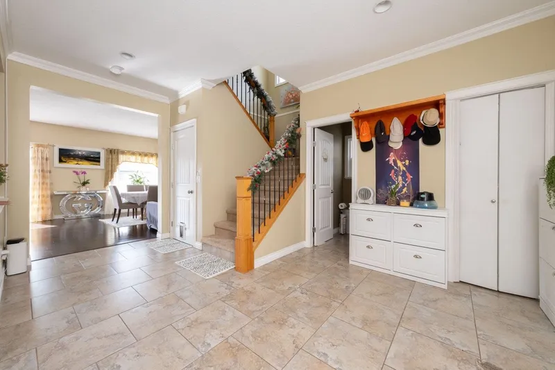 23622 111A AVENUE - photo 4 of 25