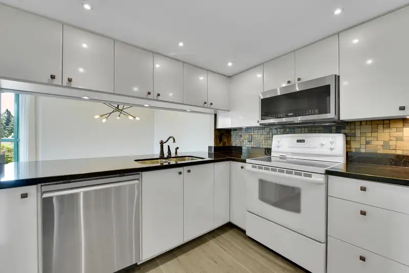 404 1196 PIPELINE ROAD - photo 4 of 34