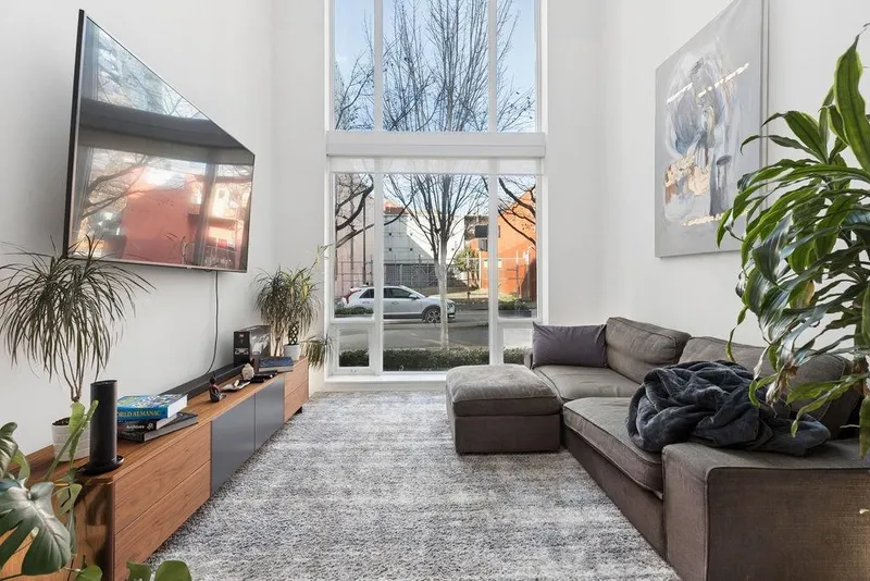 1106 HORNBY STREET - photo 2 of 22