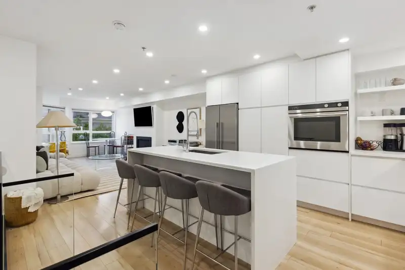 205 1707 CHARLES STREET - photo 1 of 40