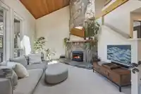 205 6117 EAGLE DRIVE - thumbnail 13