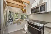 205 6117 EAGLE DRIVE - thumbnail 21