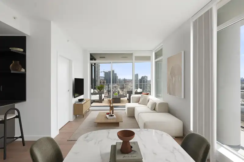 2409 2181 MADISON AVENUE - photo 1 of 37