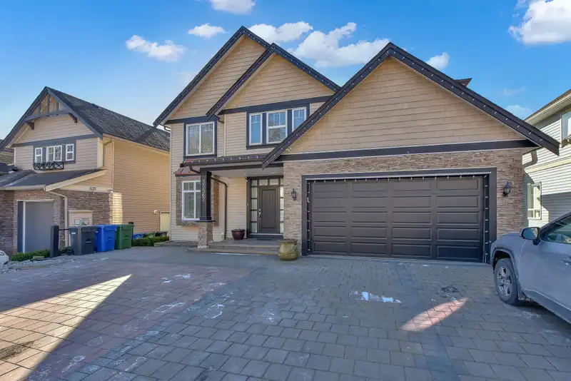 35562 ZANATTA LANE - photo 3 of 40