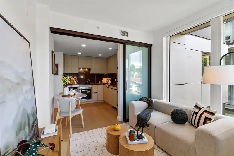 307 8120 OAK STREET - photo 2 of 21