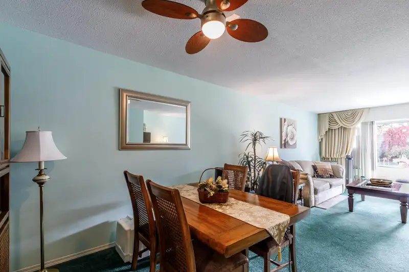 23 32691 GARIBALDI DRIVE - photo 4 of 38