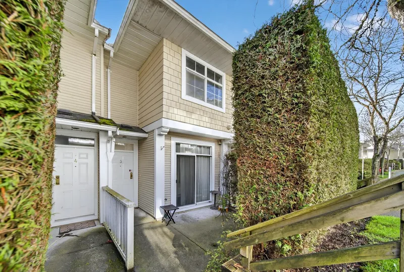 3 3580 RAINIER PLACE - photo 3 of 25