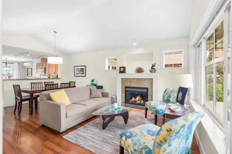 6231 KEVINS ROAD - photo 4 of 25