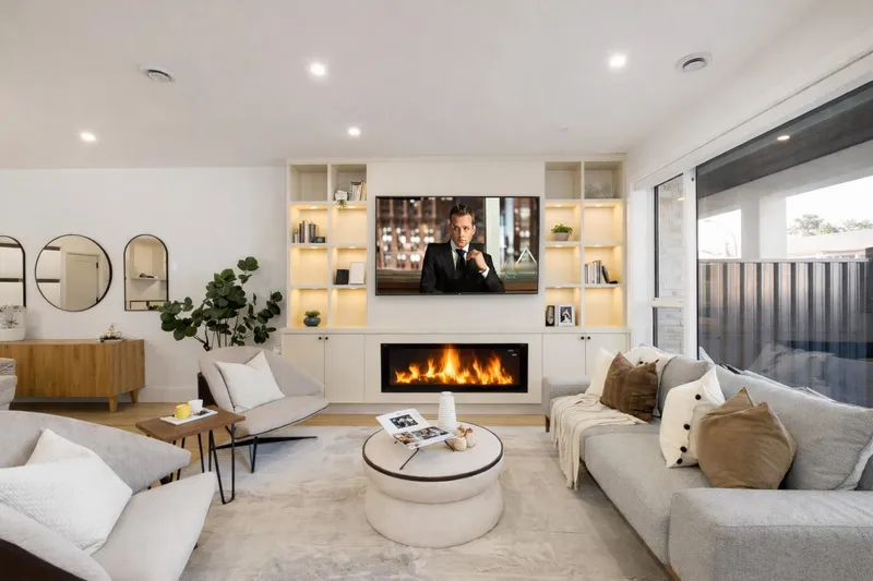 102 646 GIRARD AVENUE - photo 3 of 25