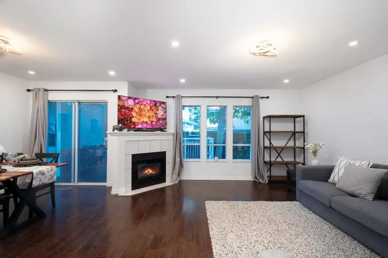 20 2590 PANORAMA DRIVE - photo 4 of 40