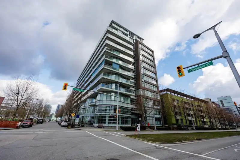 1101 181 W 1ST AVENUE - photo 1 of 33
