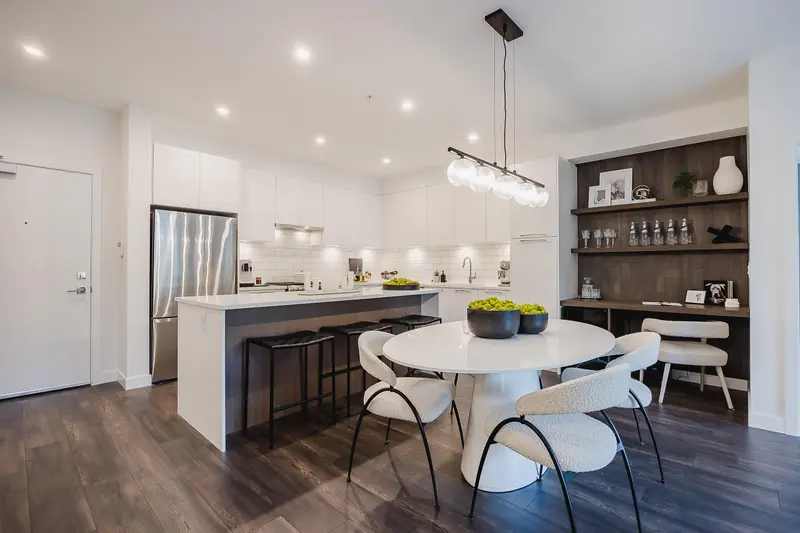 601 32174 GEORGE FERGUSON WAY - photo 3 of 25