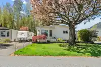 13 41168 LOUGHEED HIGHWAY - thumbnail 1