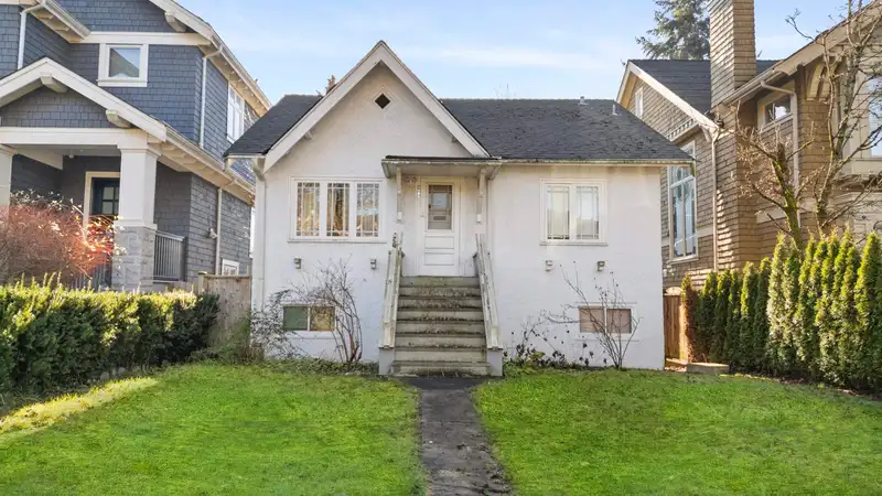 3782 W 37TH AVENUE - photo 1 of 30
