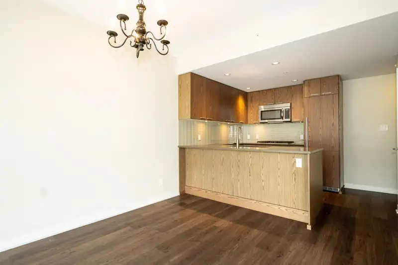 1605 2975 ATLANTIC AVENUE - photo 1 of 35