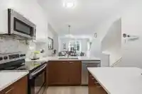 88 3010 RIVERBEND DRIVE - thumbnail 2