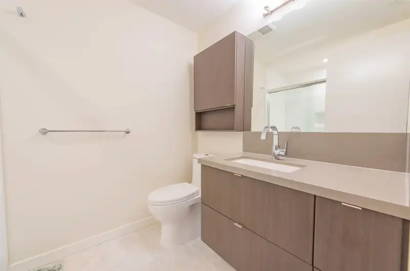 1806 530 WHITING WAY - photo 3 of 6