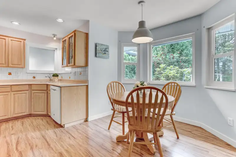 12411 222 STREET - photo 2 of 27