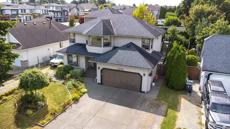 2475 271A STREET - photo 1 of 40
