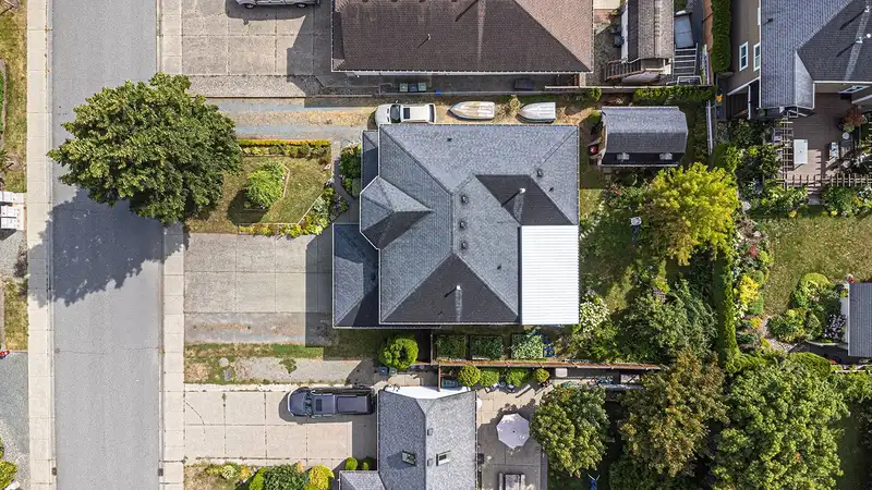 2475 271A STREET - photo 2 of 40