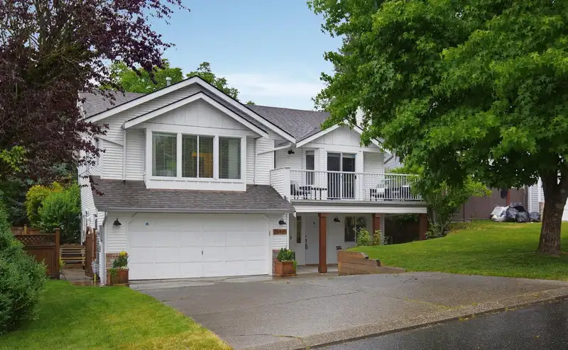 35485 SANDY HILL ROAD - photo 1 of 40