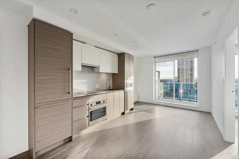 1212 13615 FRASER HIGHWAY - photo 3 of 25