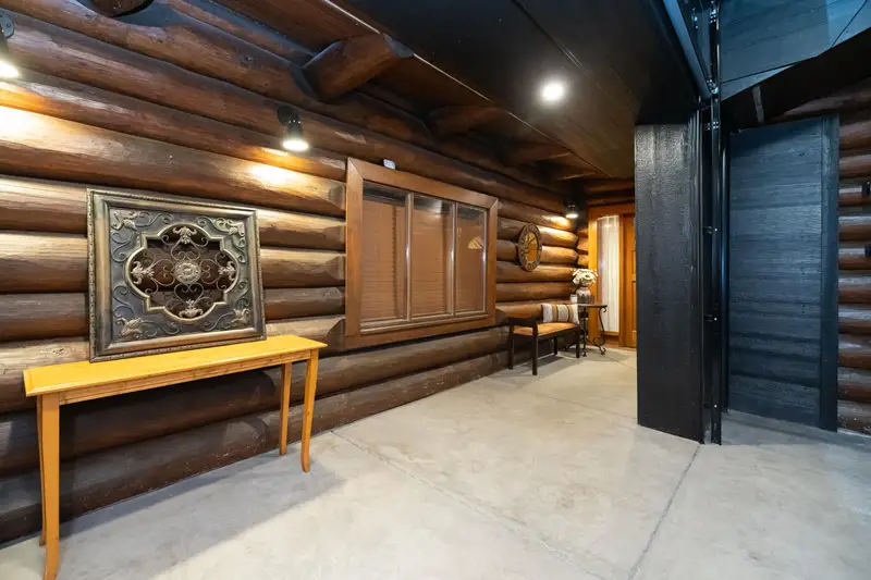 46492 VALLEYVIEW ROAD - photo 3 of 25