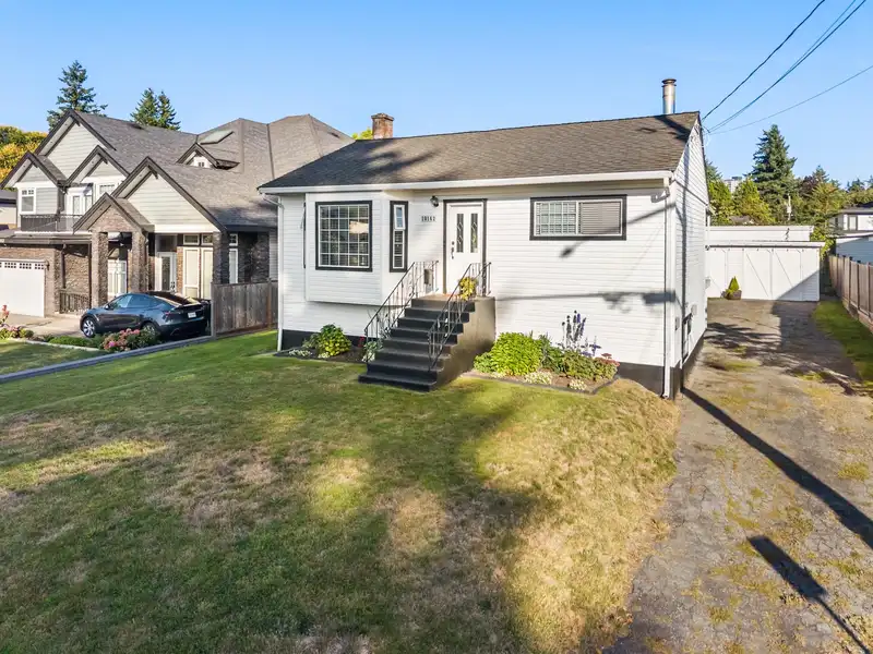 10142 128A STREET - photo 2 of 40