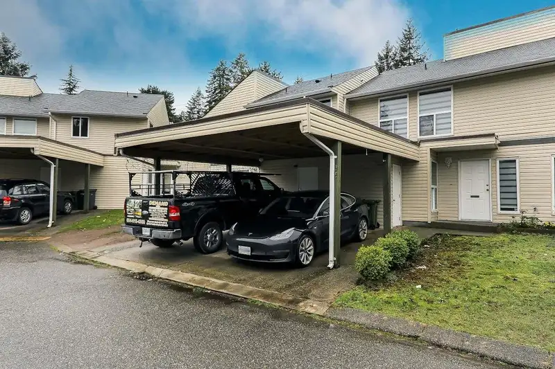 35 3030 TRETHEWEY STREET - photo 3 of 24