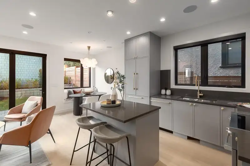 2 3858 W 13TH AVENUE - photo 1 of 34