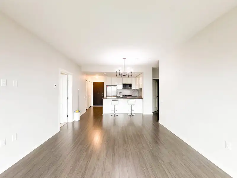 404 3289 RIVERWALK AVENUE - photo 3 of 24
