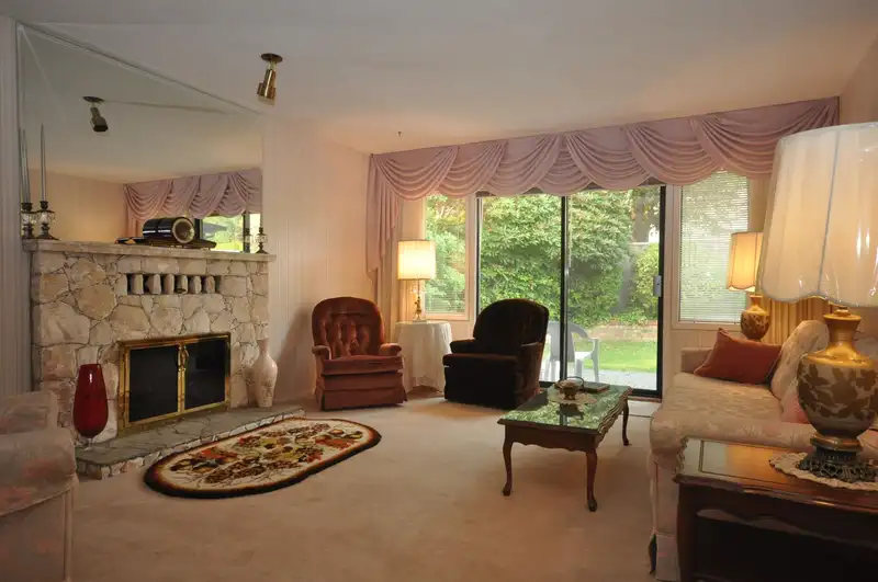 14991 SOUTHMERE CLOSE - photo 3 of 16