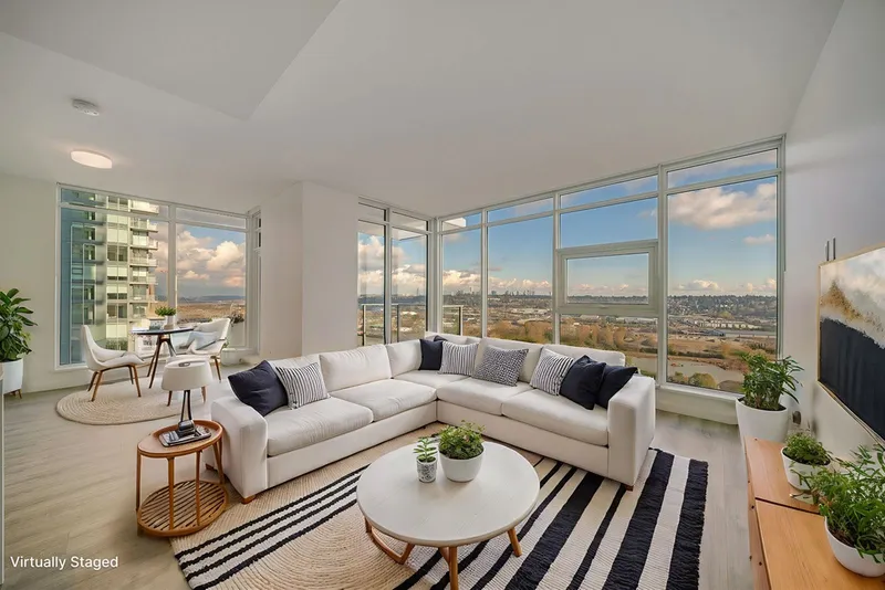 2807 680 QUAYSIDE DRIVE - photo 3 of 25